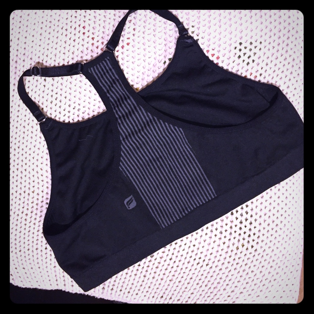 Fabletics sports yoga bra top